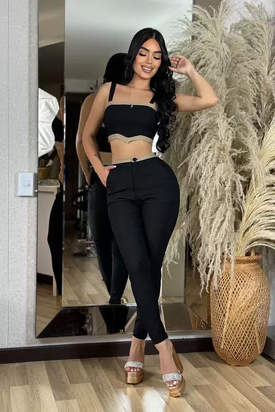 Blusa Negra Aplique Cafe + Pantalón Negro
