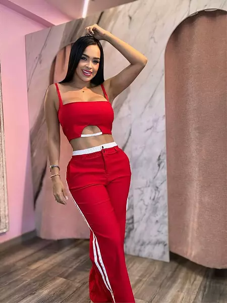 Blusa Roja De Tiras + Pantalón Rojo