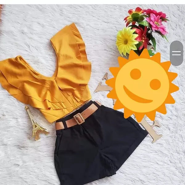 Blusa Amarilla + Short Negro